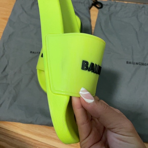 ☀️Balenciaga Pool Slides - Picture 4 of 10